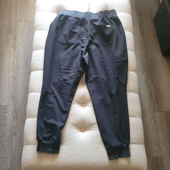 FIGS Zamora High Waisted Yoga Waistband Jogger Style Black Scrub Pants - XL/P - Picture 4 of 13